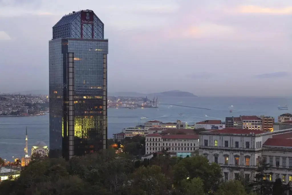 the ritz carlton hotel, 5 star hotels in istanbul