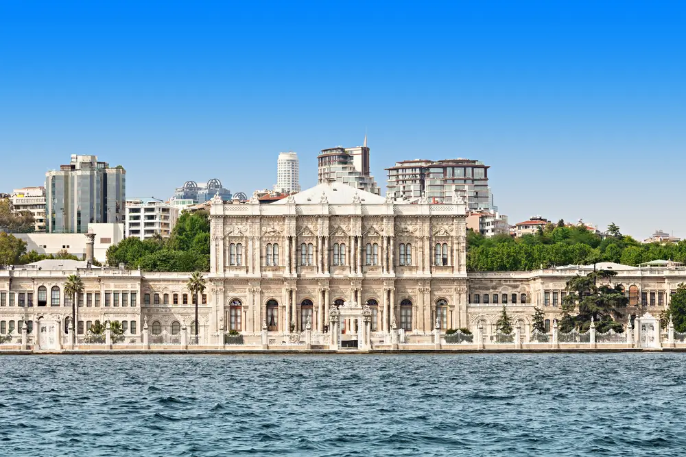 dolmabahce palace istanbul